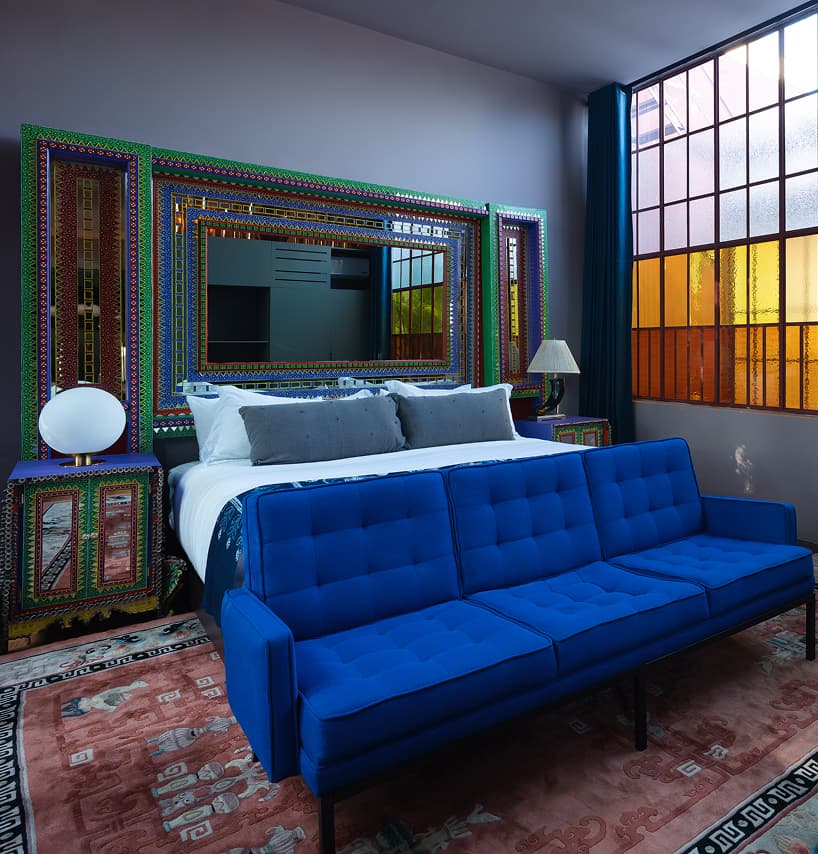 Light Changes the Room